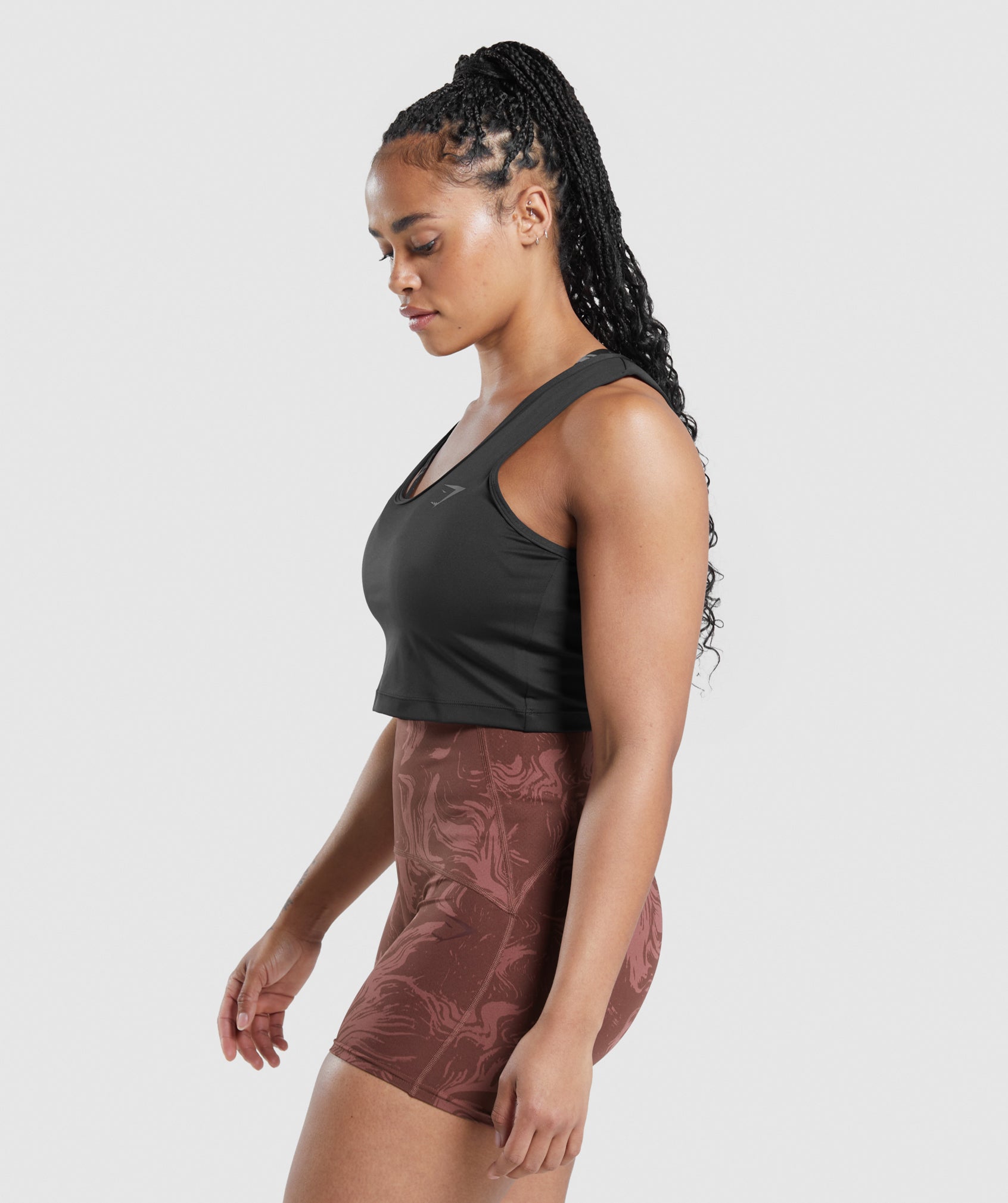 gs-power-open-back-cropped-tank-black-ss22
