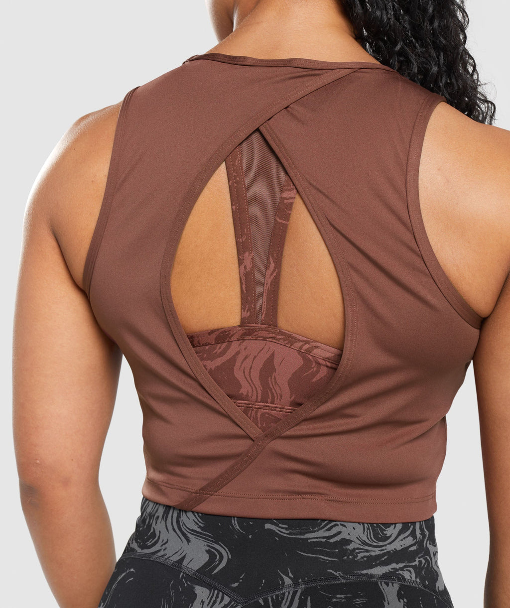 gs-power-open-back-cropped-tank-cherry-brown-ss22