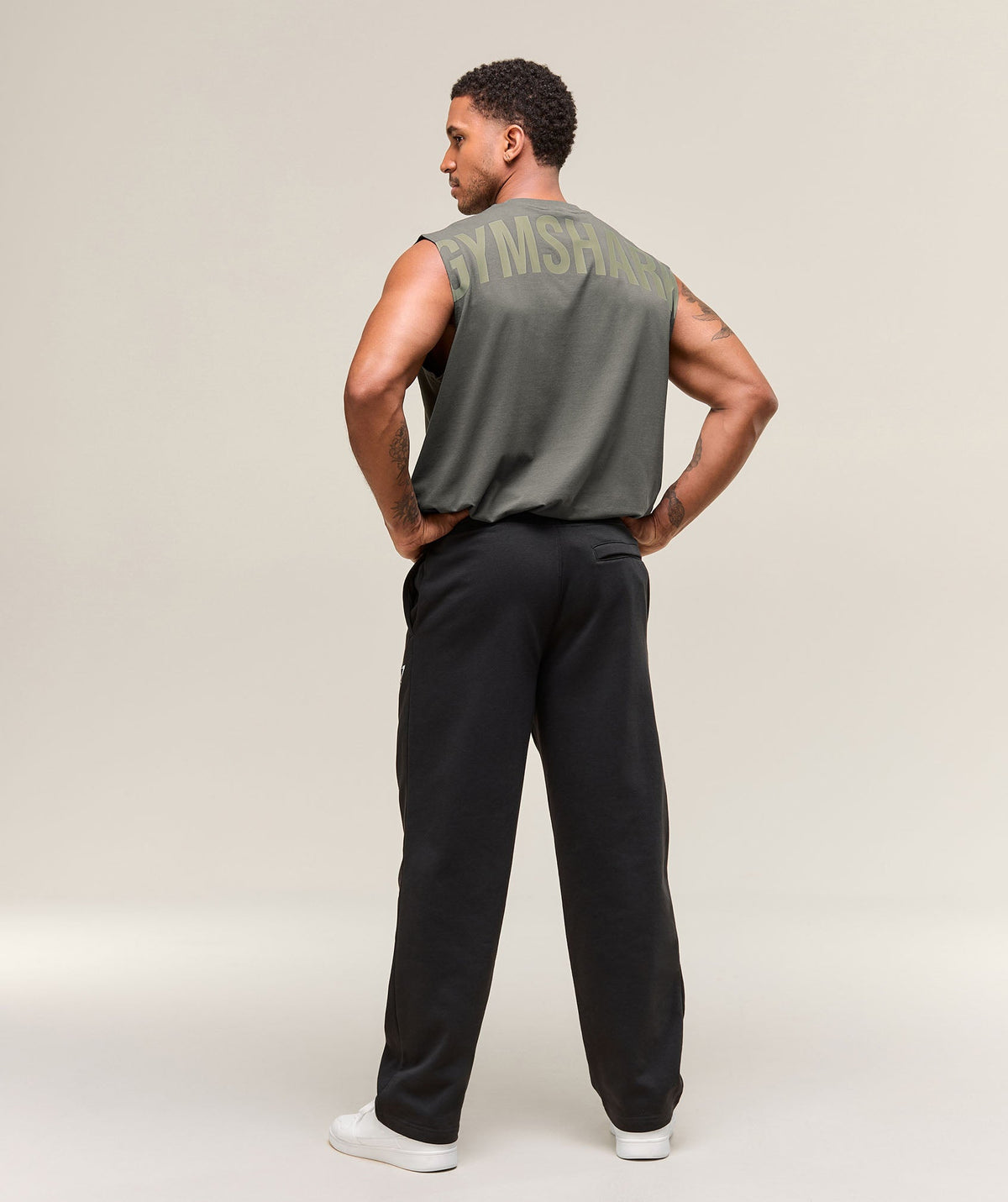 gymshark-power-cut-off-tank-strength-green-ss25