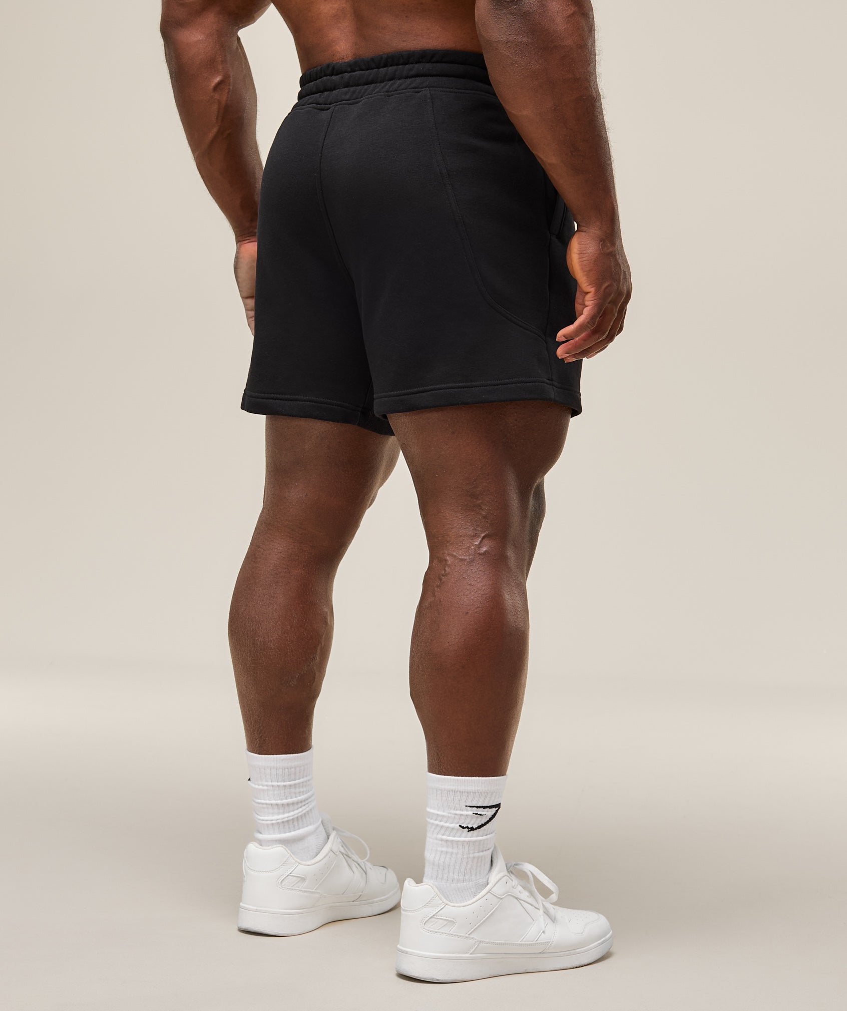 gymshark-power-5-shorts-black-ss25