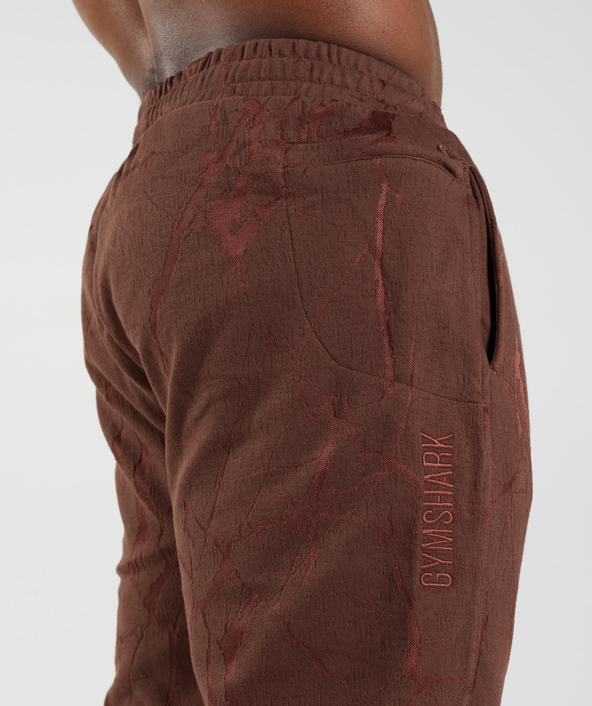 gymshark-power-joggers-cherry-brown-print-ss22