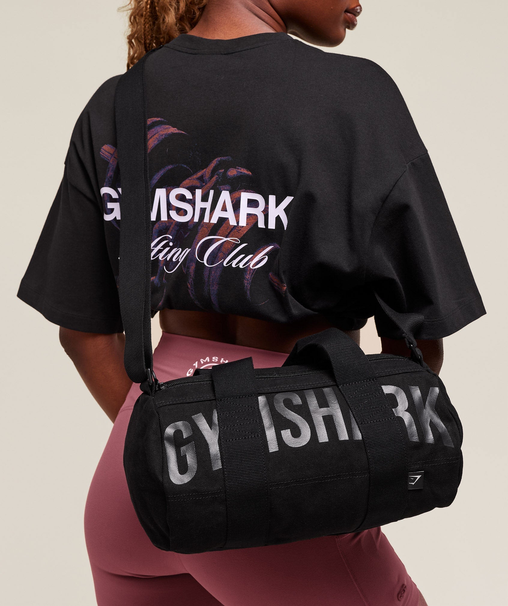 gymshark-power-small-holdall-black-asphalt-grey-ss25