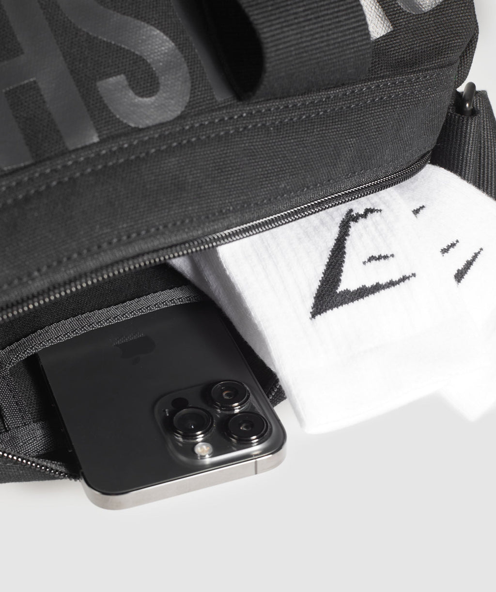 gymshark-power-small-holdall-black-asphalt-grey-ss25