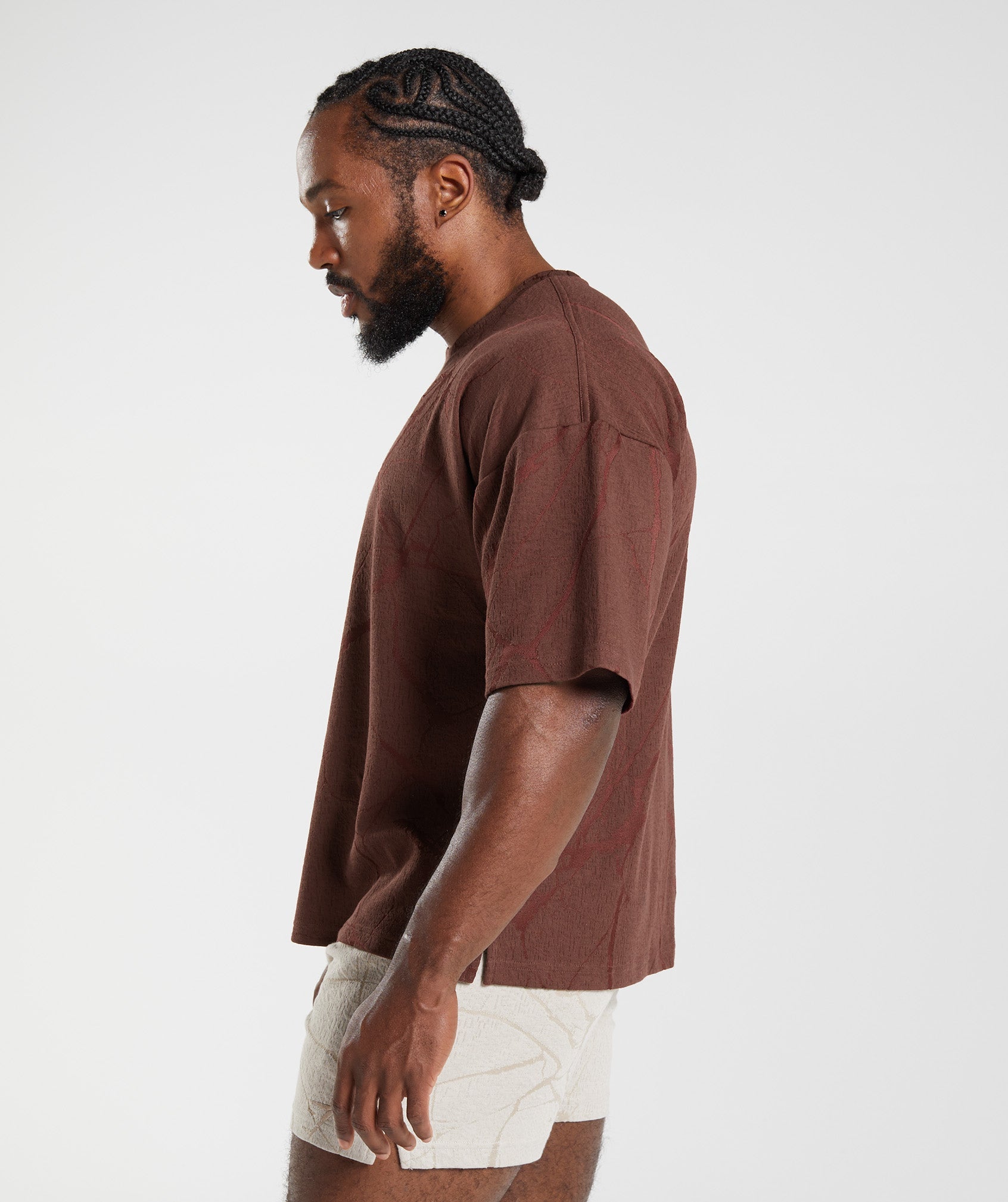 gymshark-power-short-sleeve-crew-cherry-brown-print-ss22