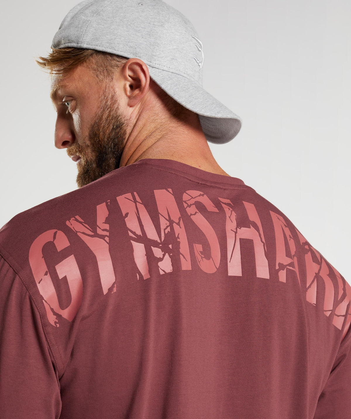 gymshark-power-t-shirt-cherry-brown-ss22