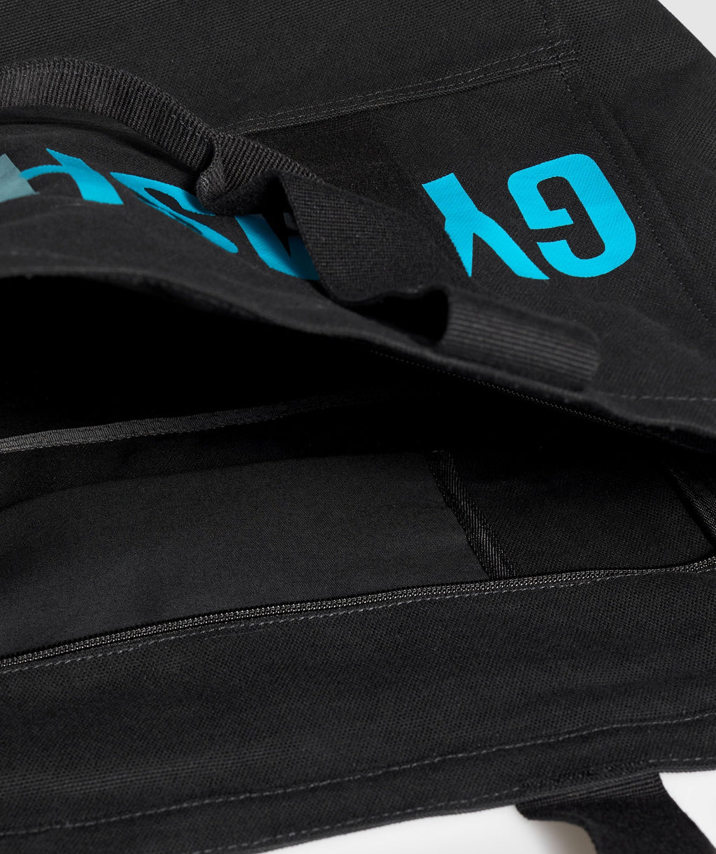gymshark-power-tote-black-brand-blue-ss25