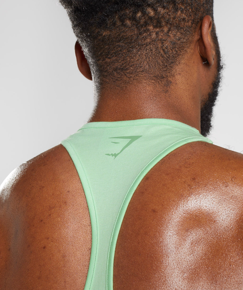 gymshark-power-stringer-aloe-green-aw22