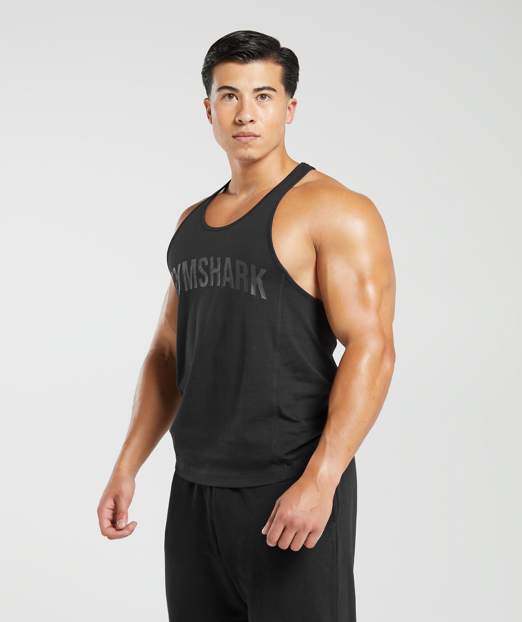 gymshark-power-stringer-black-aw22