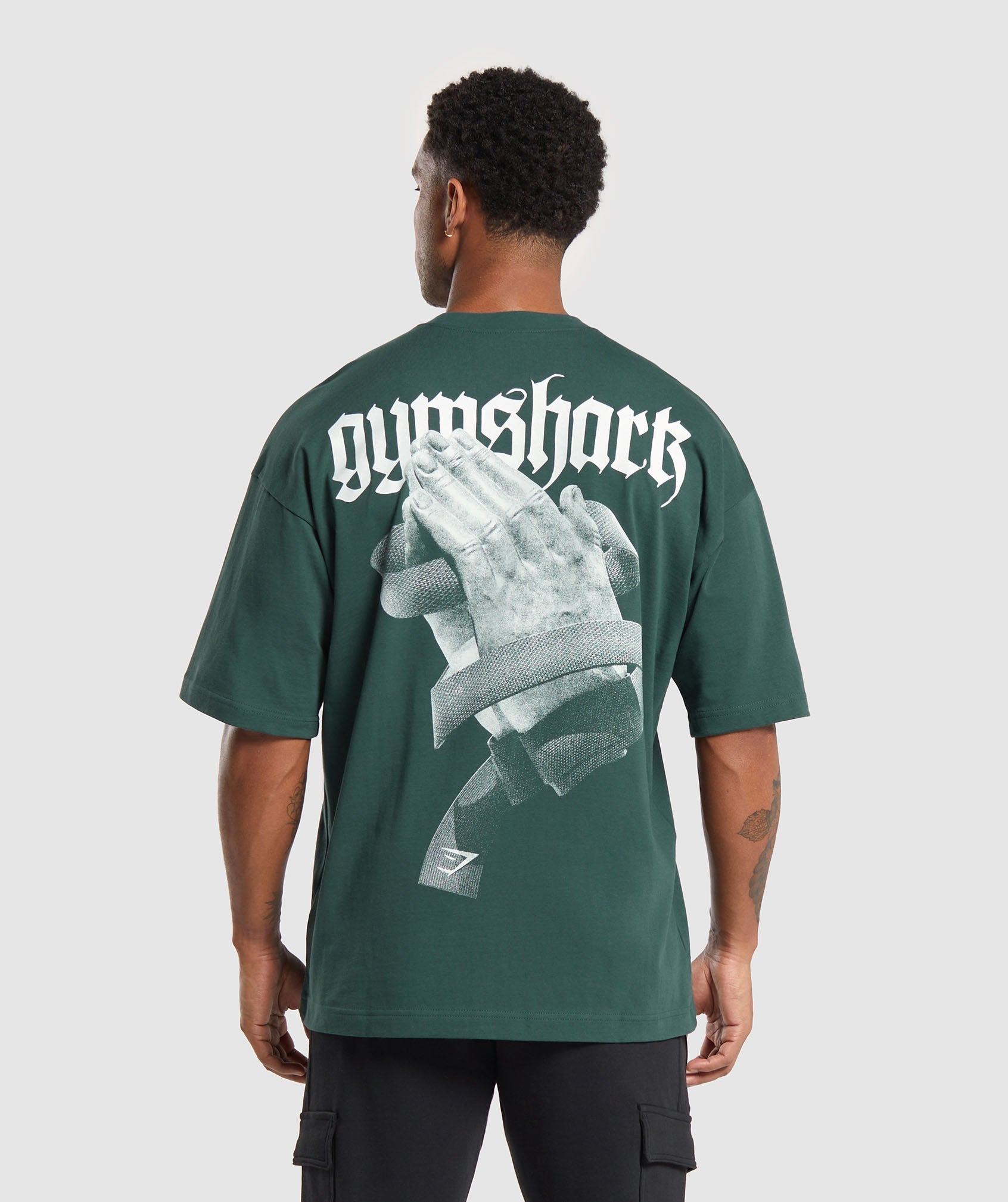 gymshark-prayer-hands-t-shirt-fog-green-aw23
