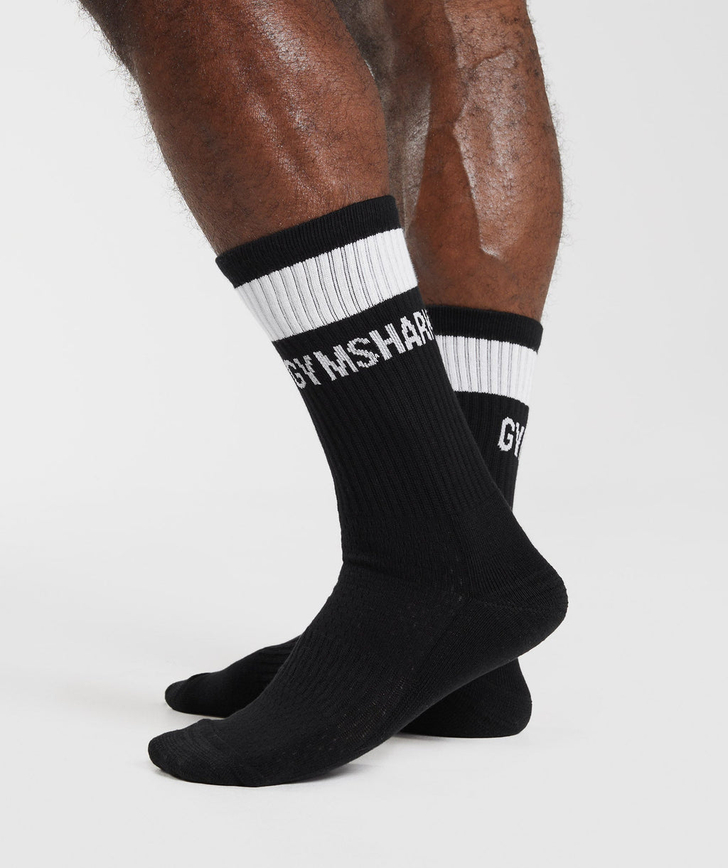 gymshark-premium-jacquard-single-socks-black-white-aw22