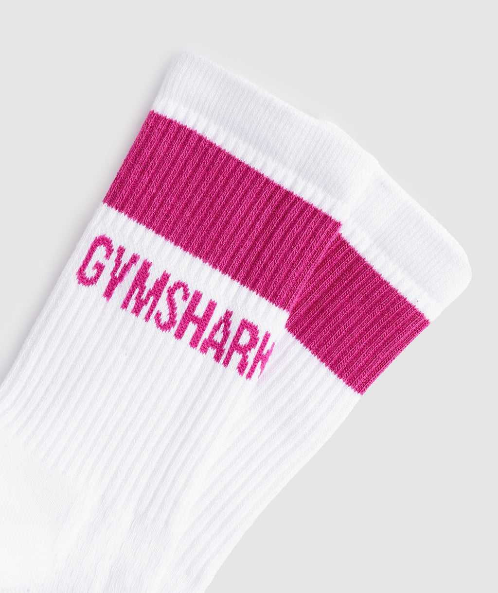 gymshark-premium-jacquard-single-socks-white-magenta-pink-aw22