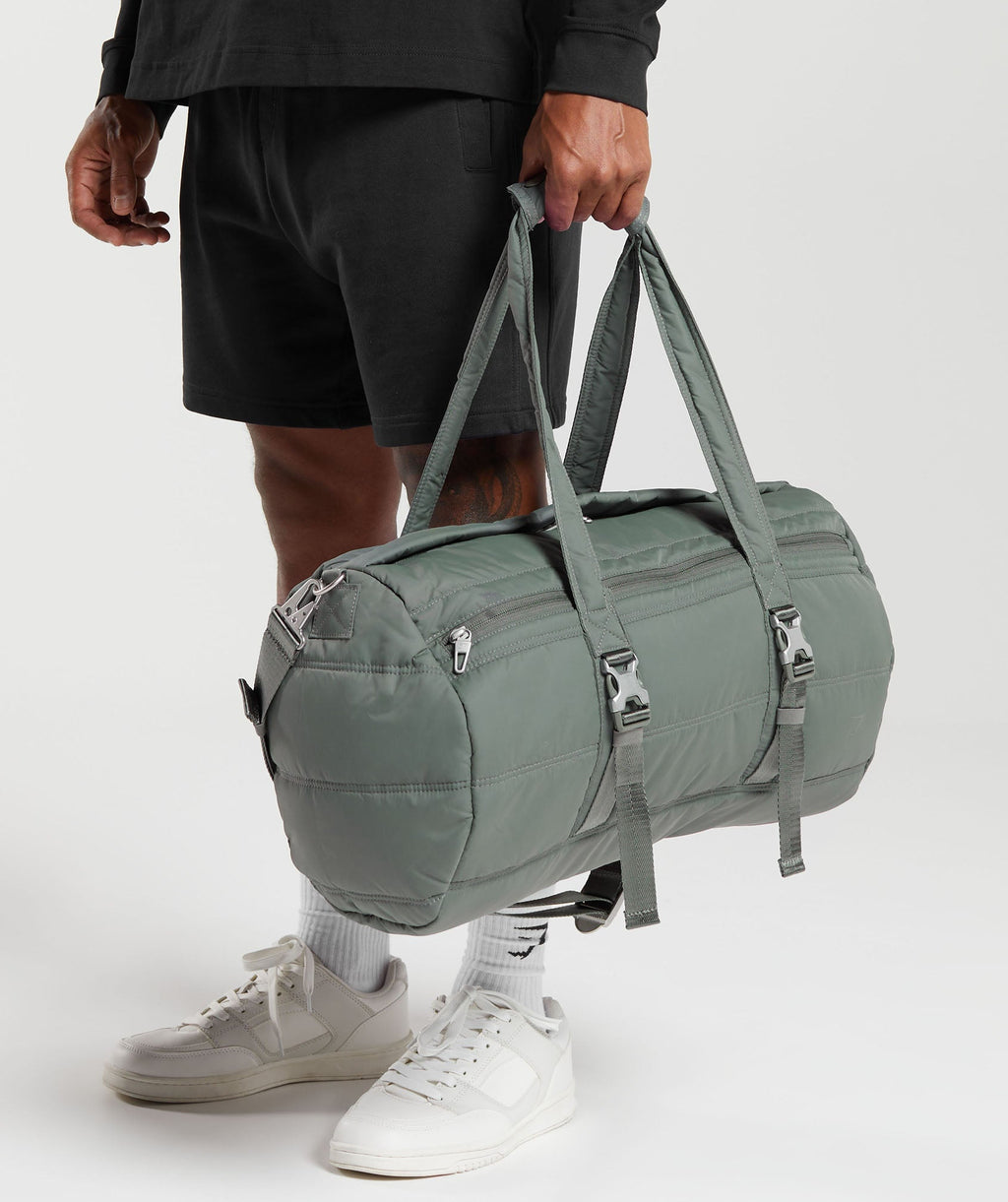 gymshark-premium-lifestyle-barrel-bag-dusk-green-aw23