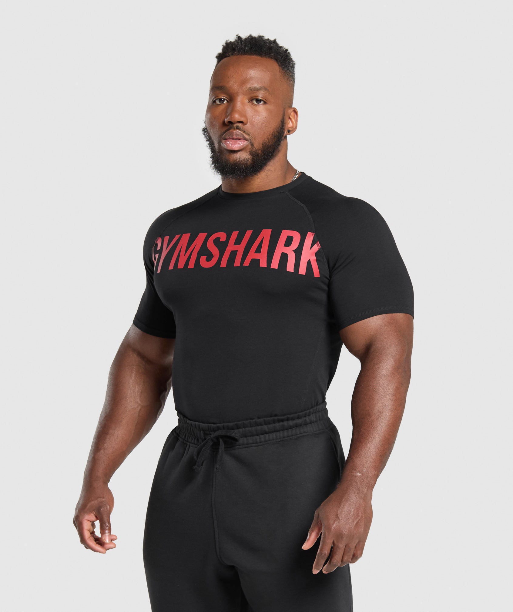 gymshark-prime-t-shirt-black-vivid-red-ss25