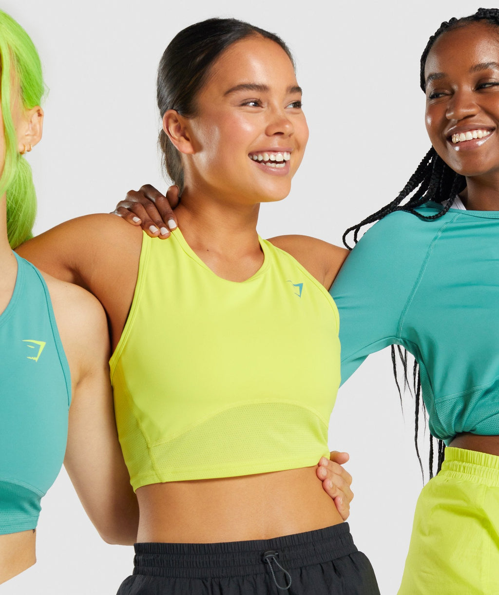 gymshark-pulse-crop-tank-yellow-aw21