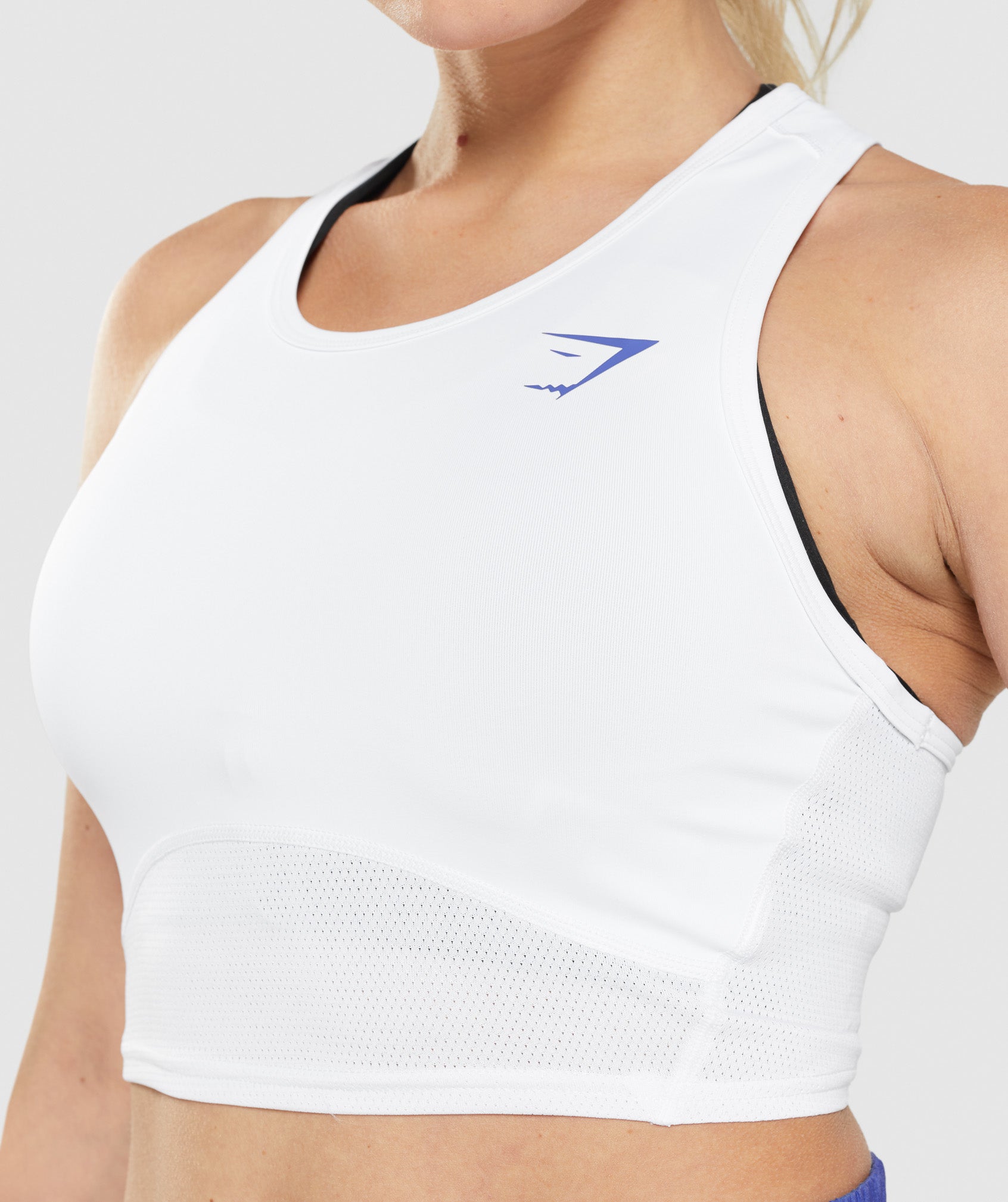 gymshark-pulse-crop-tank-white-ss22