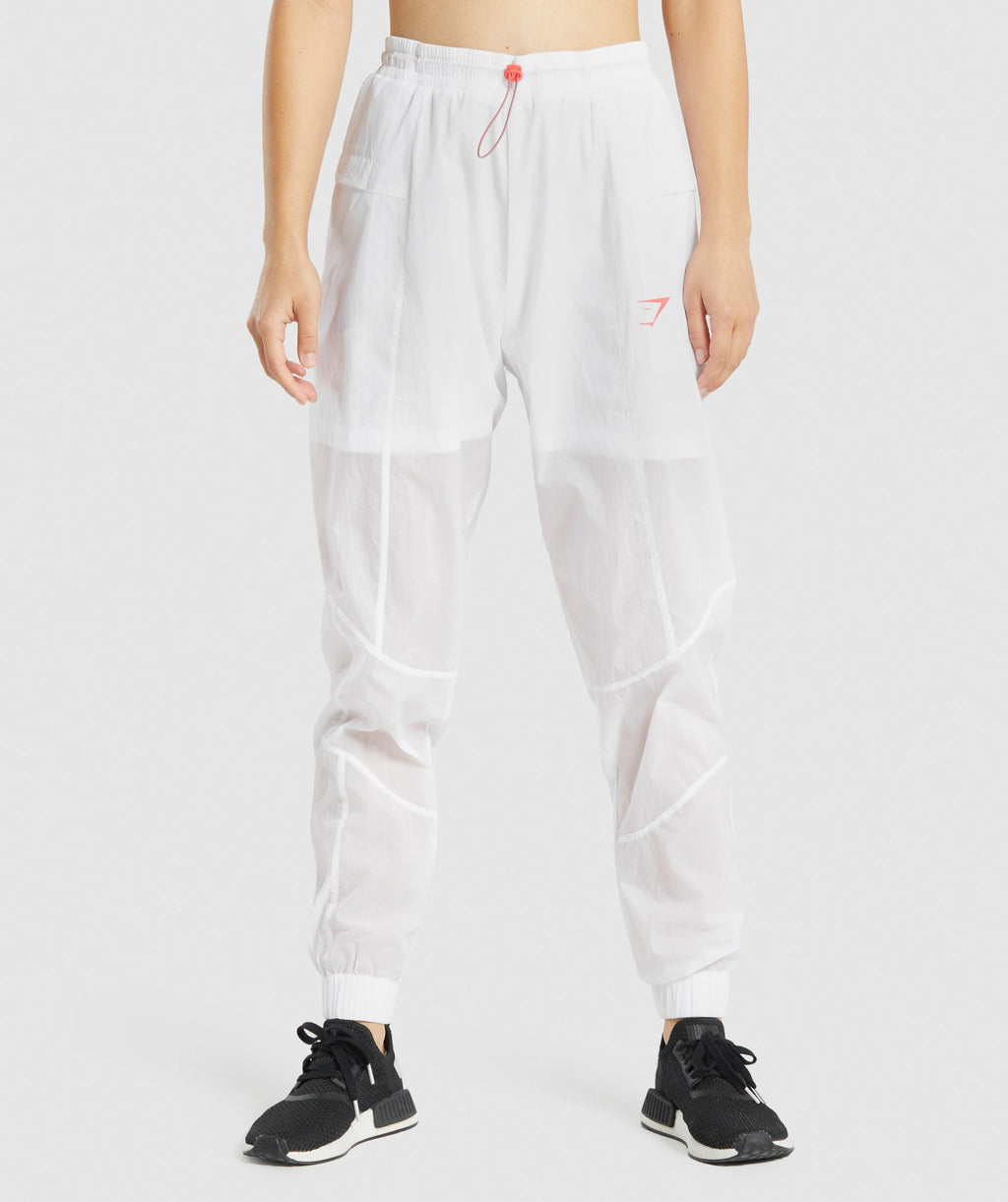 gymshark-pulse-woven-joggers-white-aw21