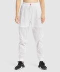 gymshark-pulse-woven-joggers-white-aw21