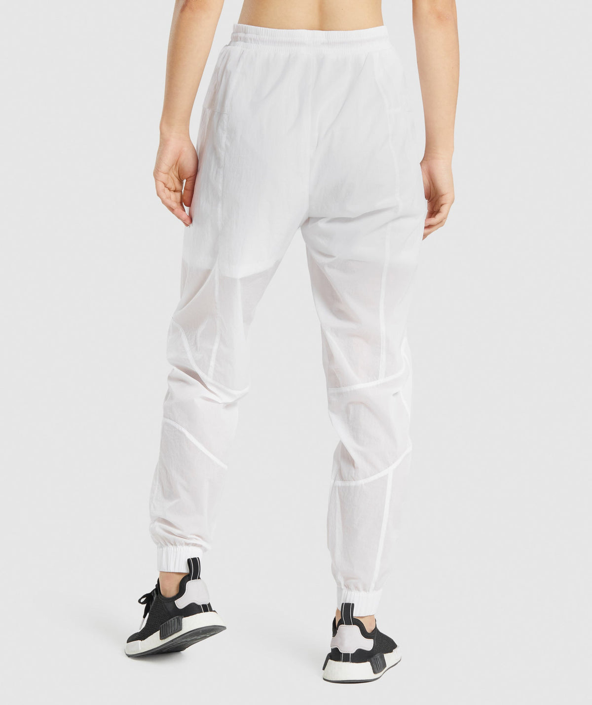gymshark-pulse-woven-joggers-white-aw21