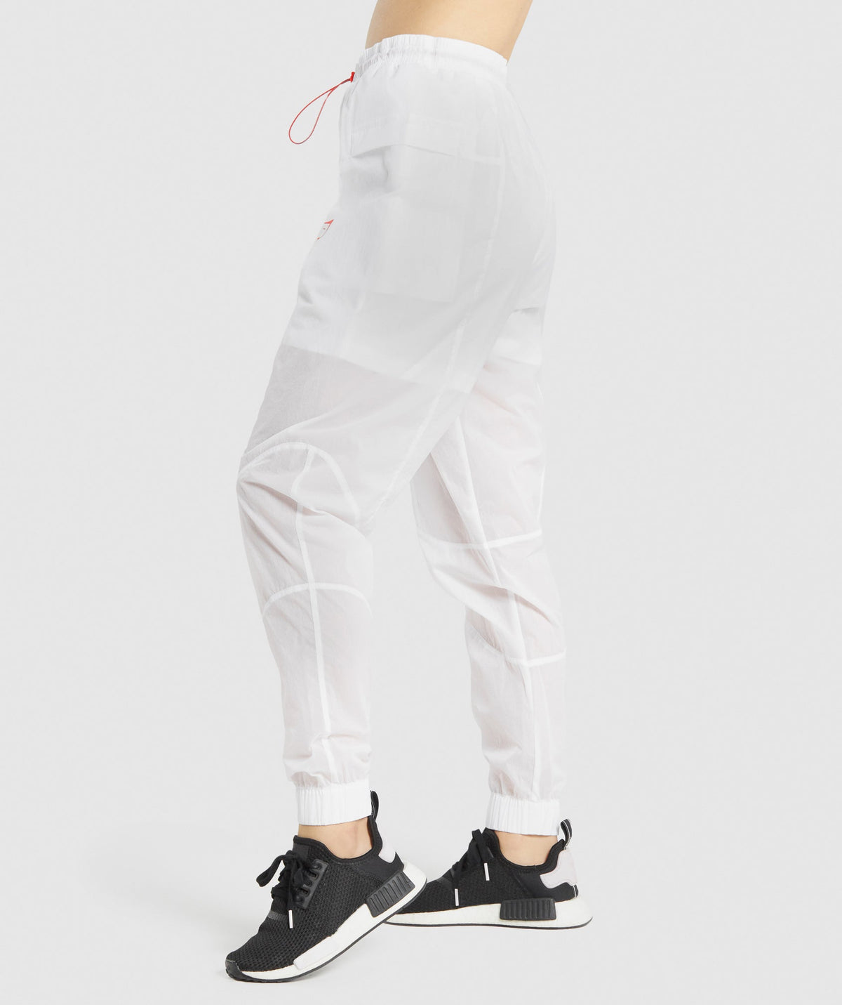 gymshark-pulse-woven-joggers-white-aw21