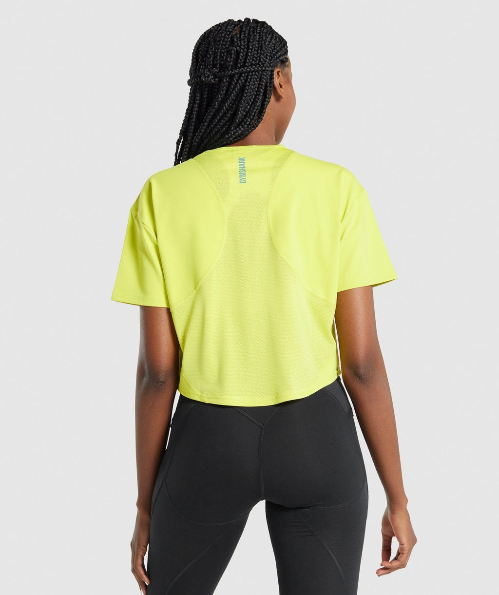 gymshark-pulse-t-shirt-yellow-aw21