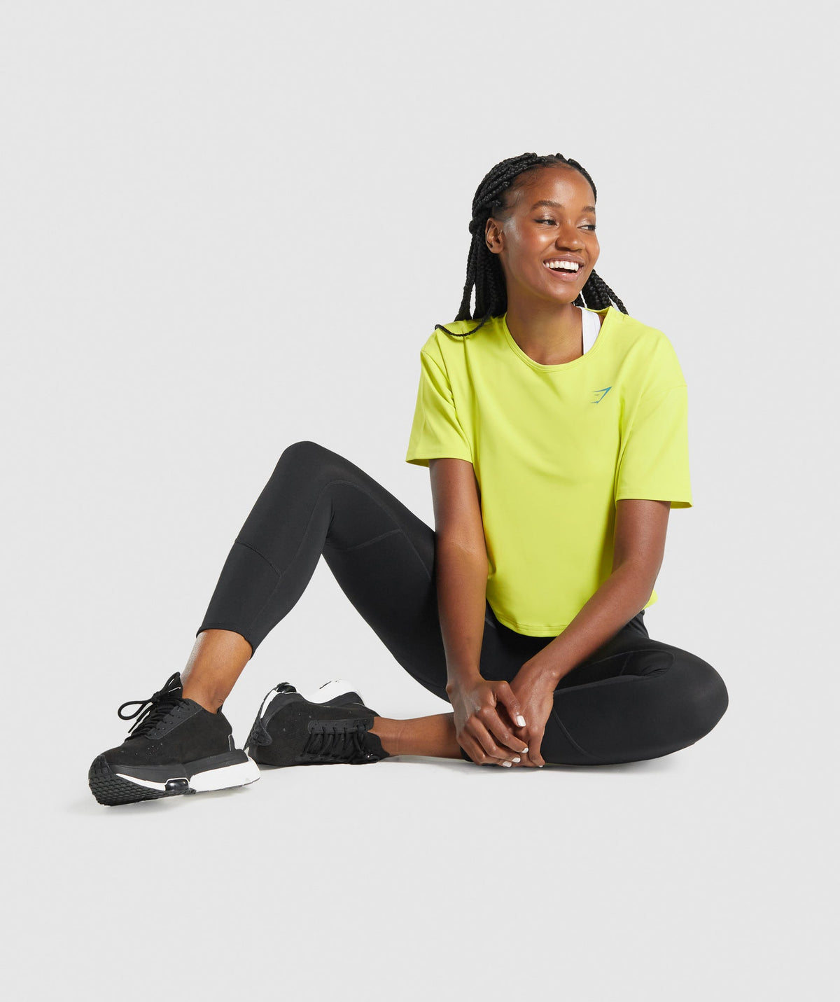 gymshark-pulse-t-shirt-yellow-aw21