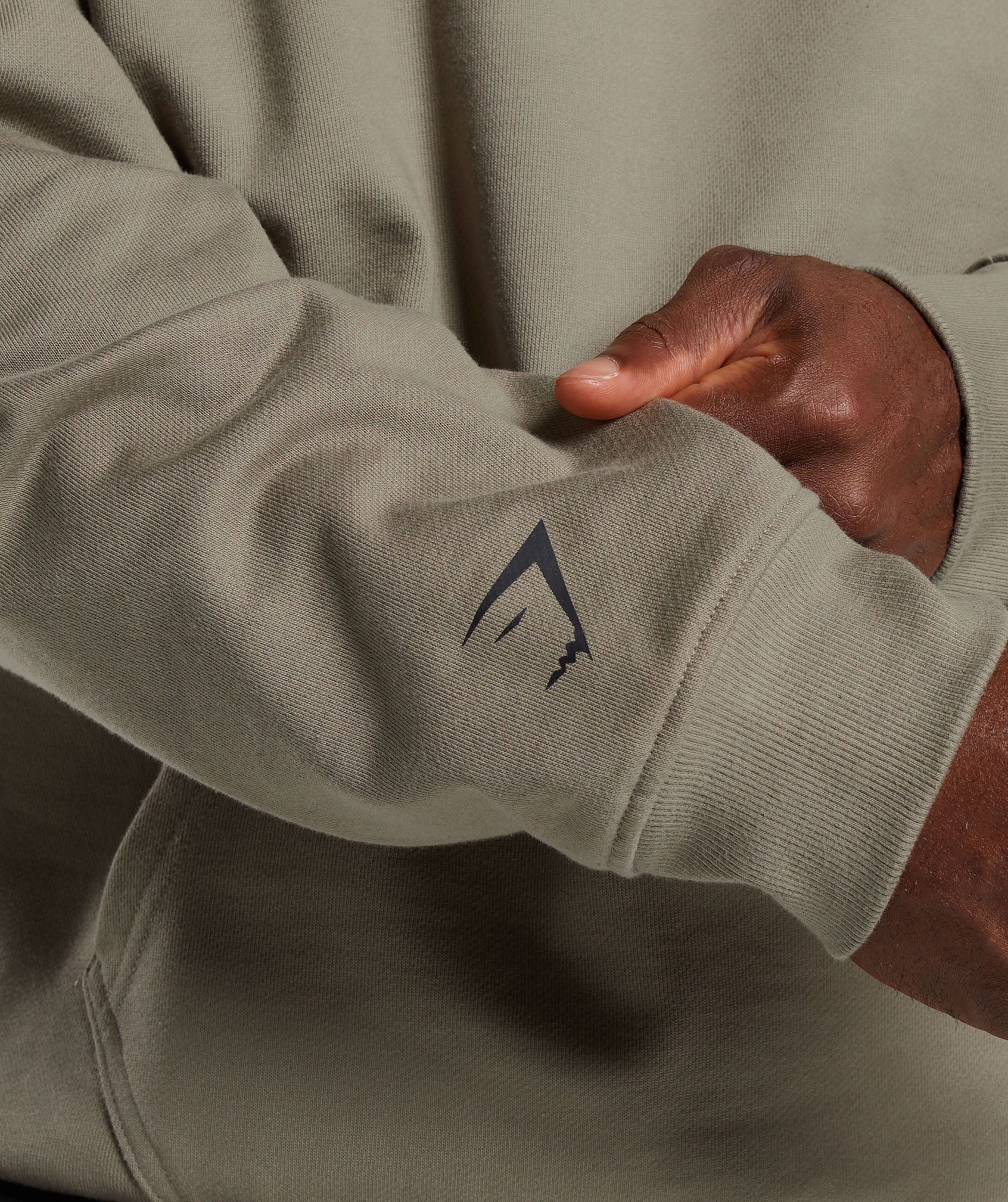 gymshark-pump-cover-hoodie-linen-brown-aw23