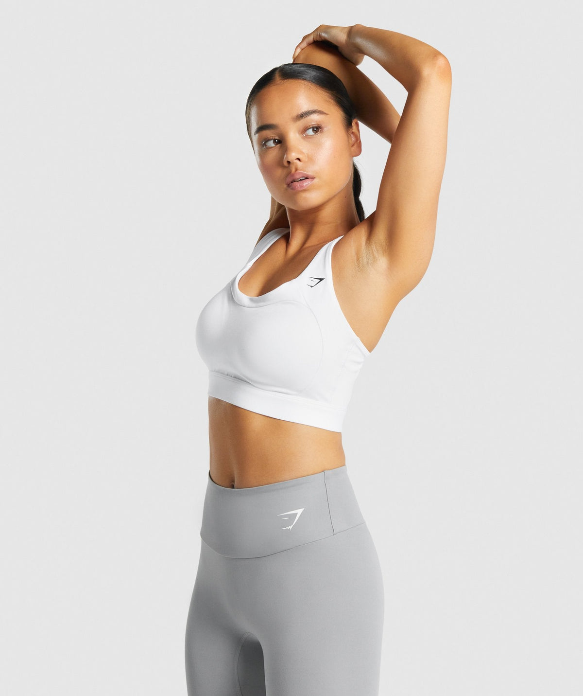 gymshark-racer-back-training-sports-bra-white-black-logo