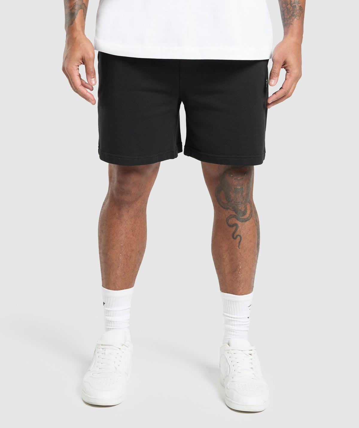 gymshark-rest-day-essentials-shorts-black-ss25
