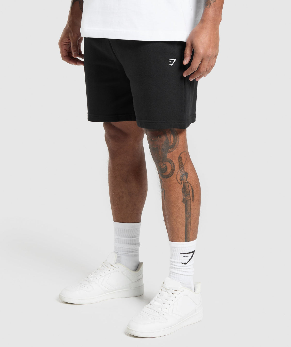 gymshark-rest-day-essentials-shorts-black-ss25