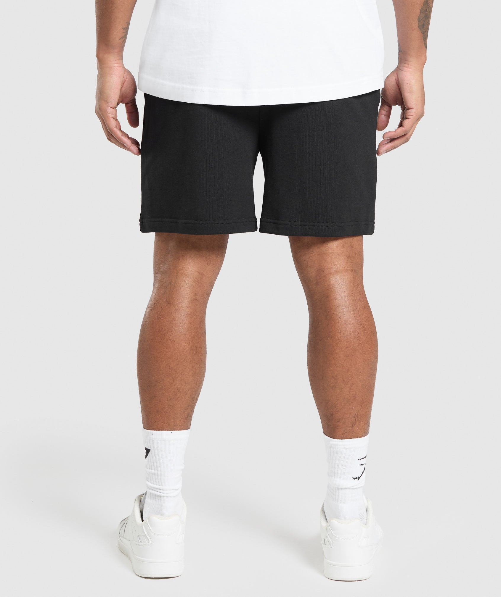gymshark-rest-day-essentials-shorts-black-ss25