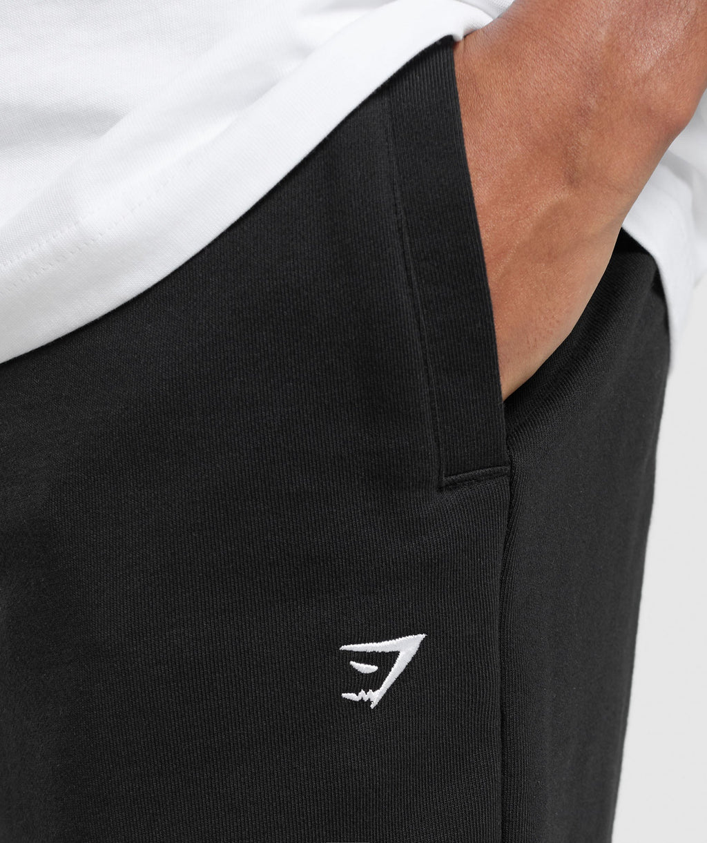 gymshark-rest-day-essentials-shorts-black-ss25