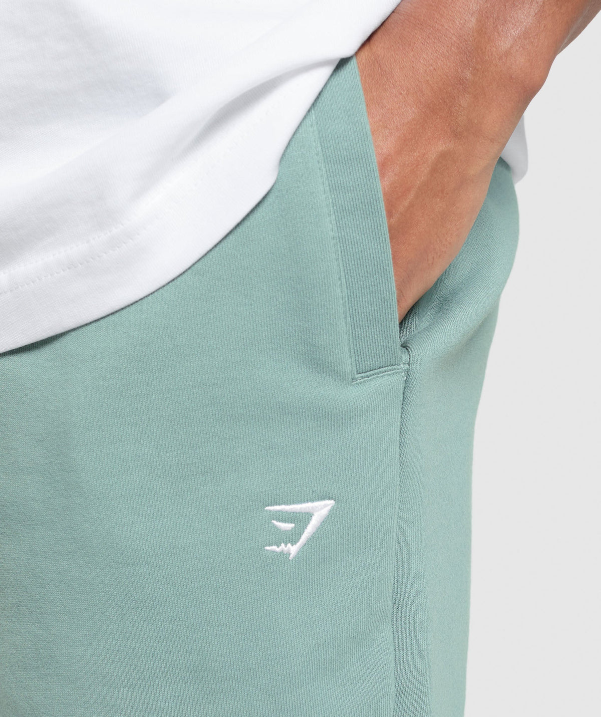 gymshark-rest-day-essentials-shorts-celeste-blue-ss25