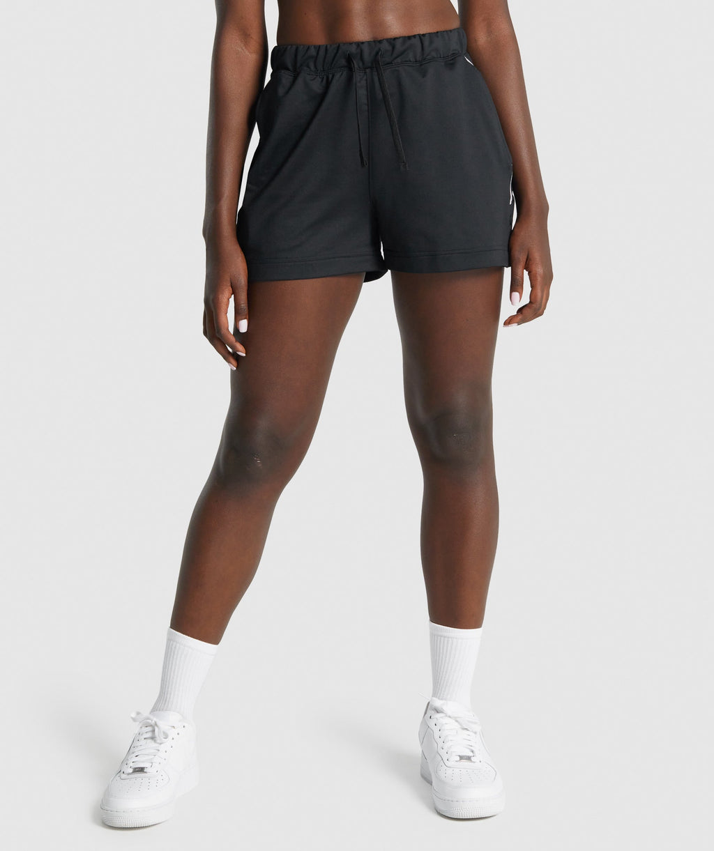 gymshark-recess-shorts-black-logo