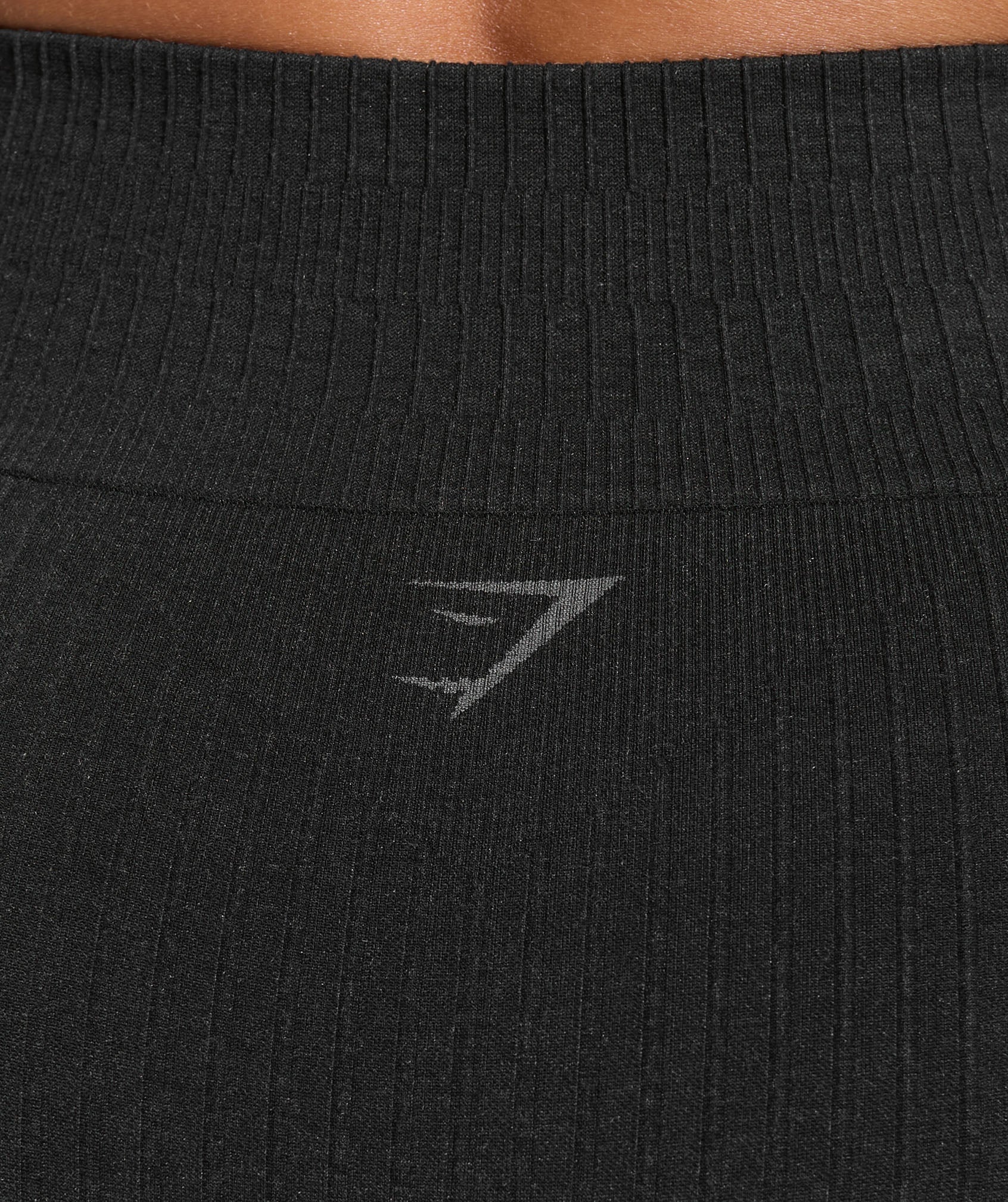 gymshark-luxe-seamless-shorts-coal-marl-aw24
