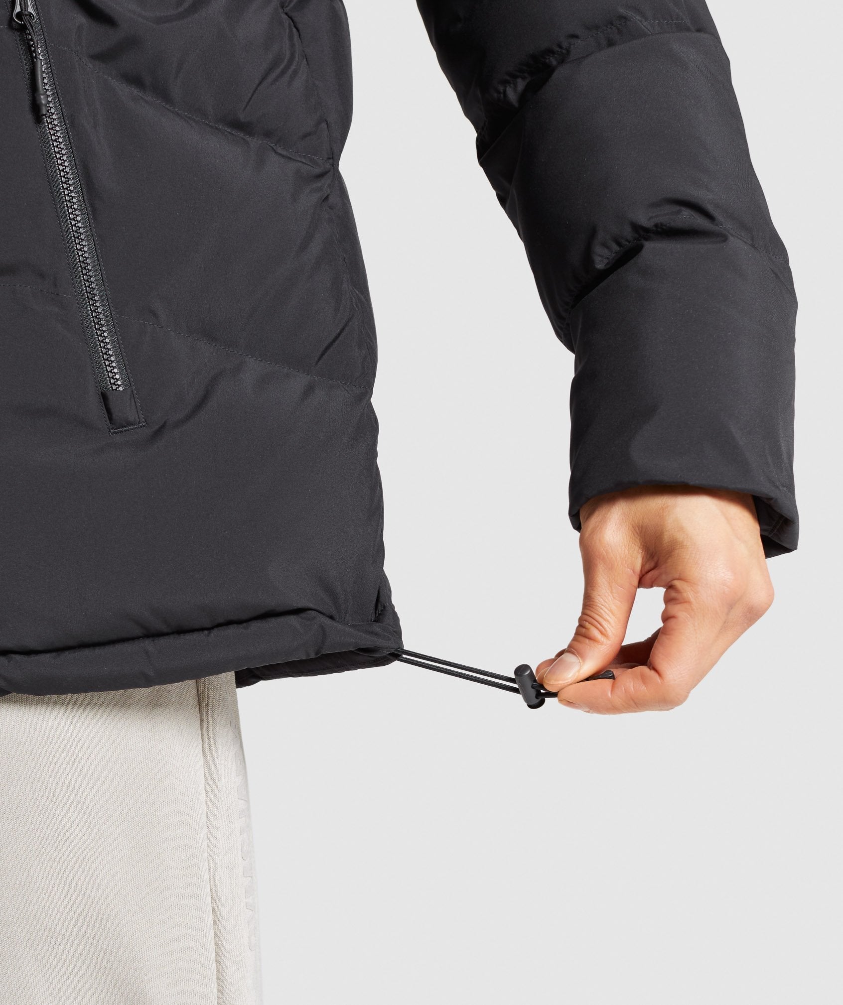 gymshark-restore-puffer-jacket-black