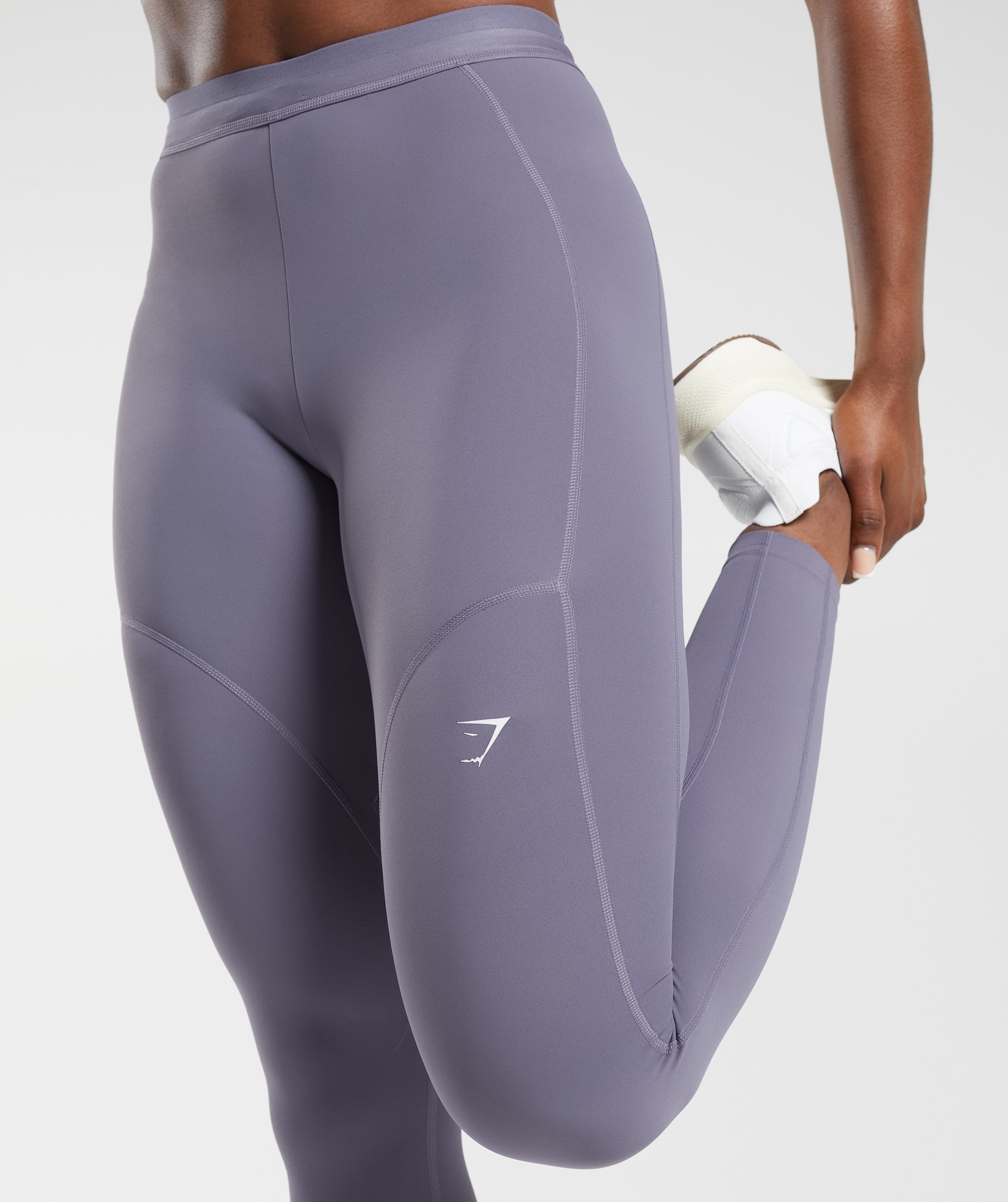 gymshark-running-leggings-dewberry-purple-aw23