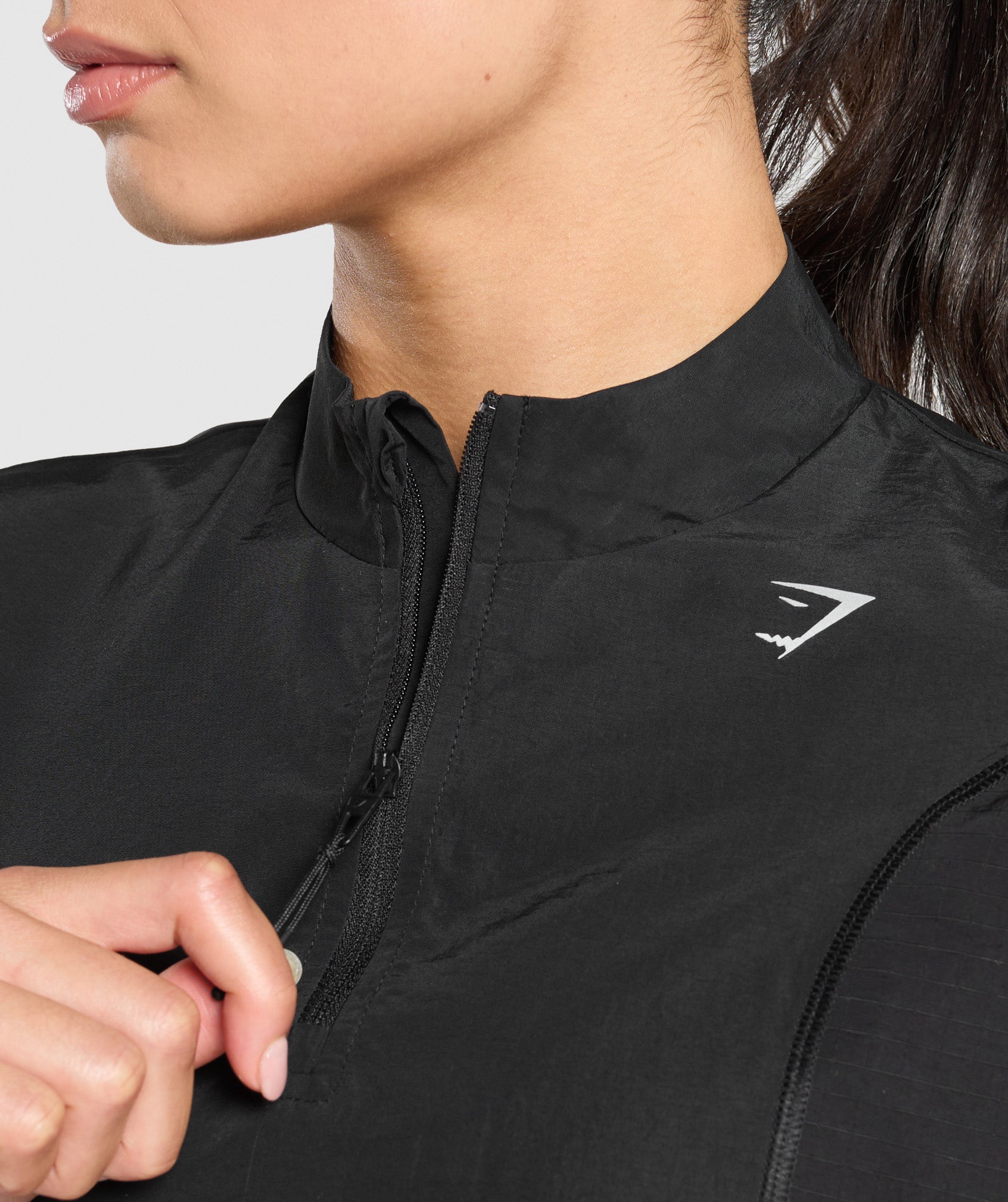 gymshark-running-1-4-zip-track-top-black-aw24