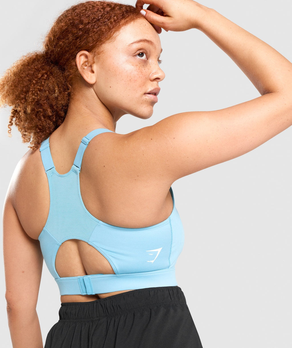 gymshark-racer-back-training-sports-bra-light-blue