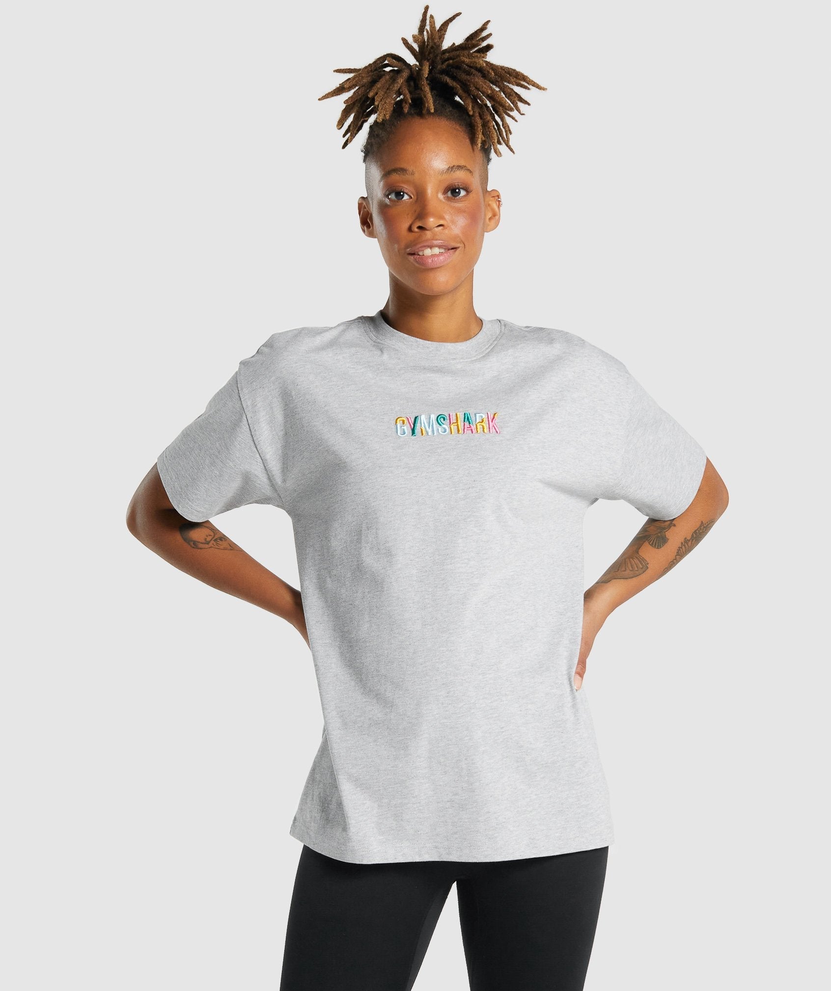 gymshark-sundae-graphic-t-shirt-light-grey-aw21