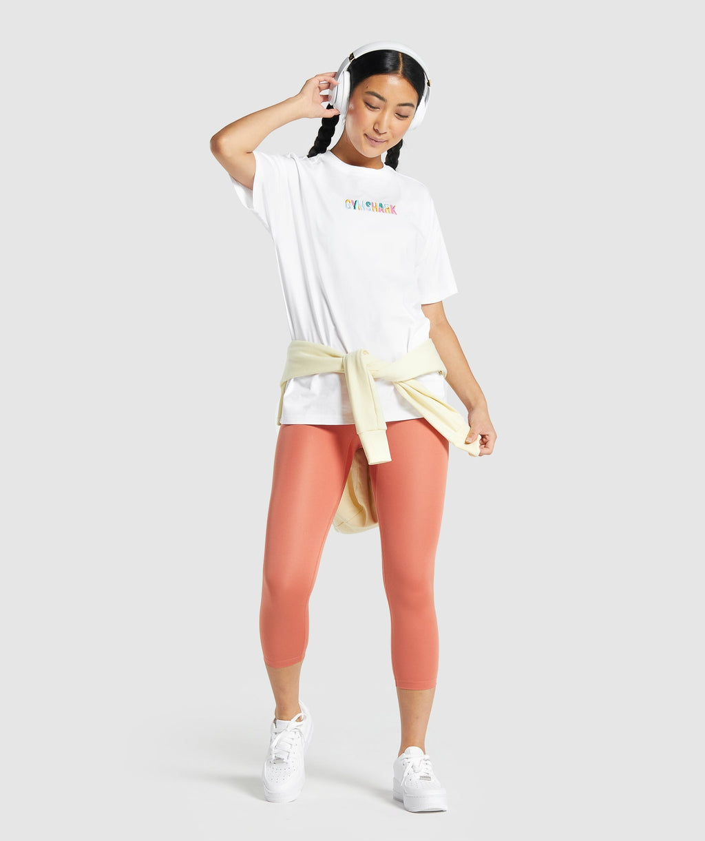 gymshark-sundae-graphic-t-shirt-white-aw21