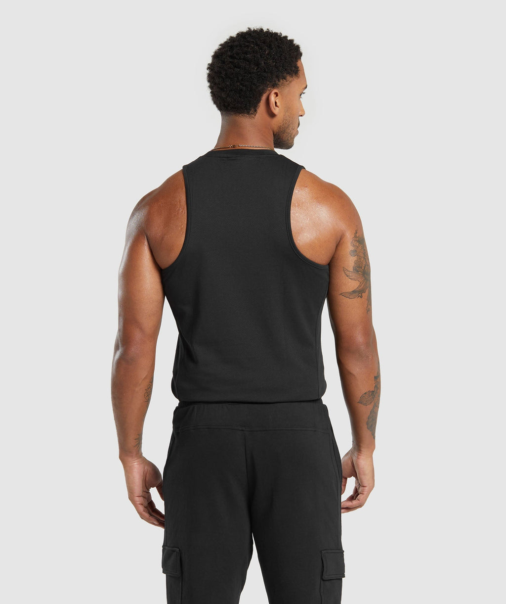 gymshark-react-tank-black-aw22