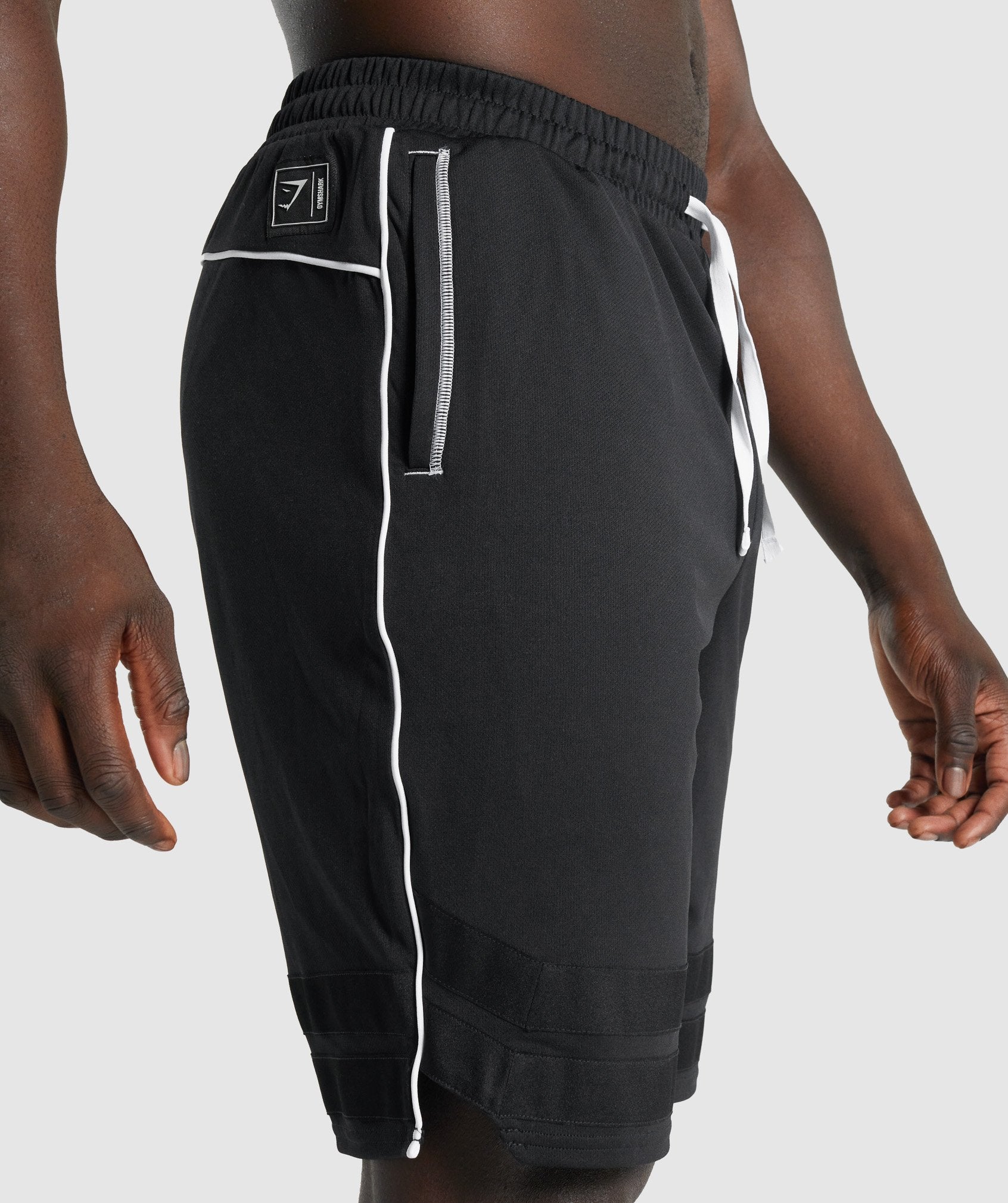 gymshark-recess-basketball-shorts-black-aw21