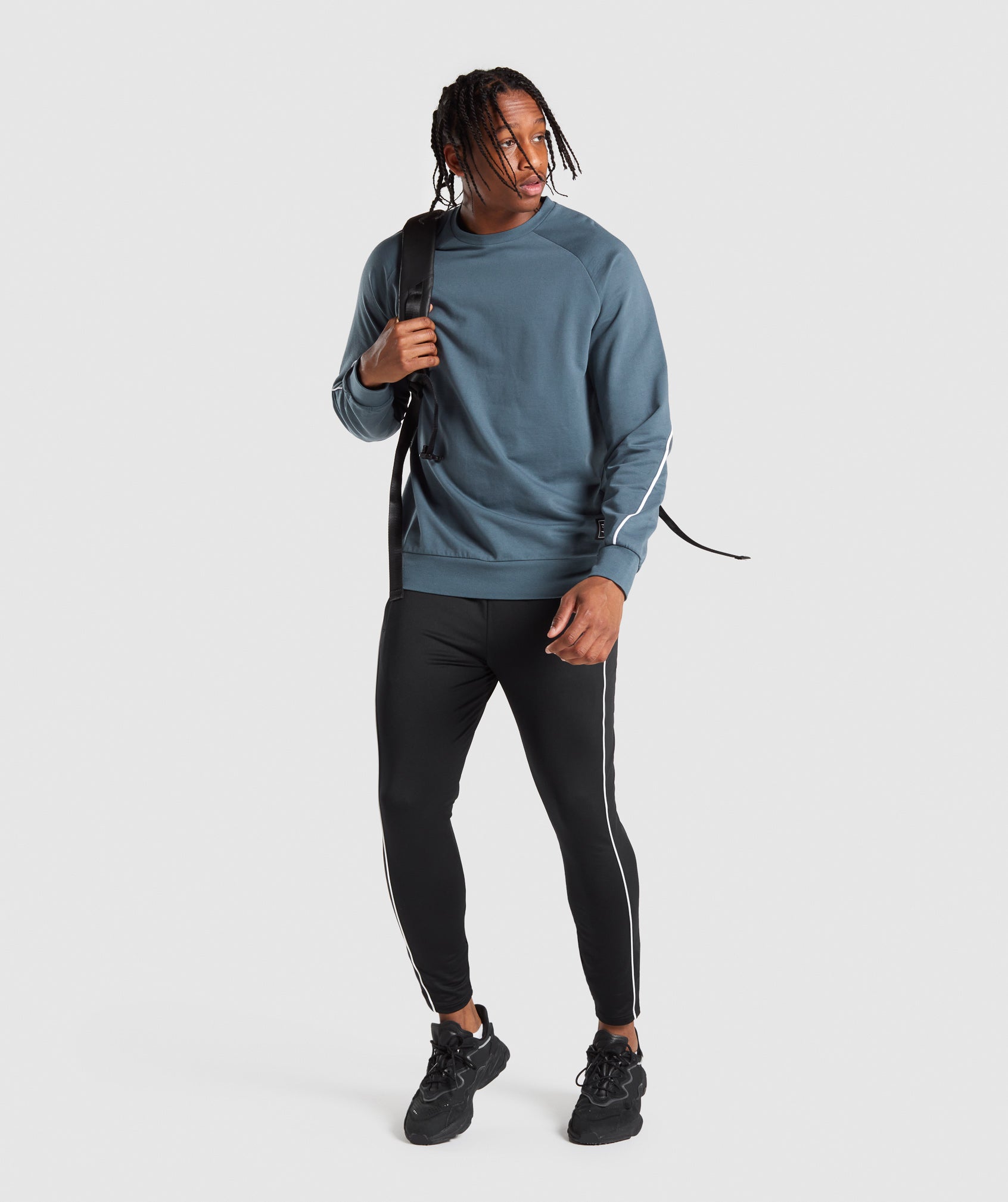 gymshark-recess-crew-sweatshirt-teal