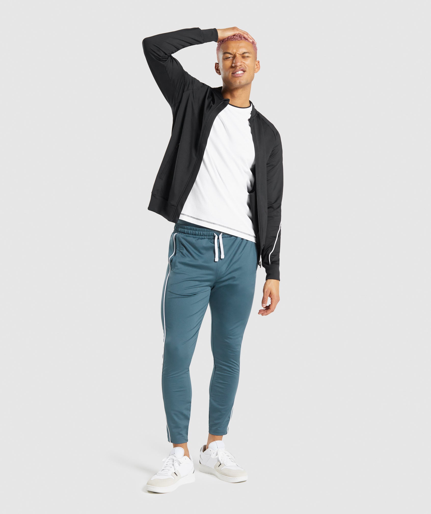 gymshark-recess-joggers-teal
