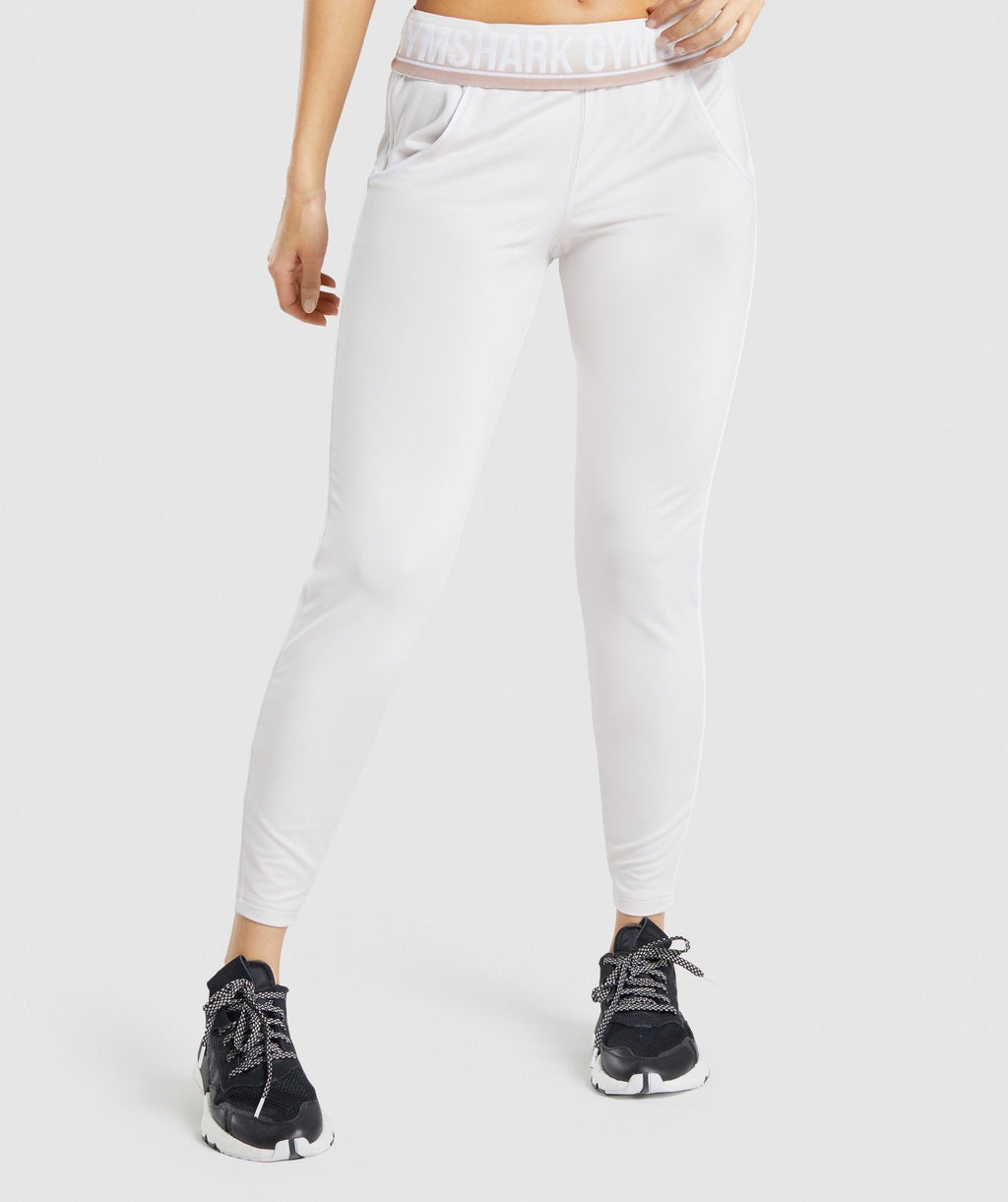 gymshark-recess-joggers-creame