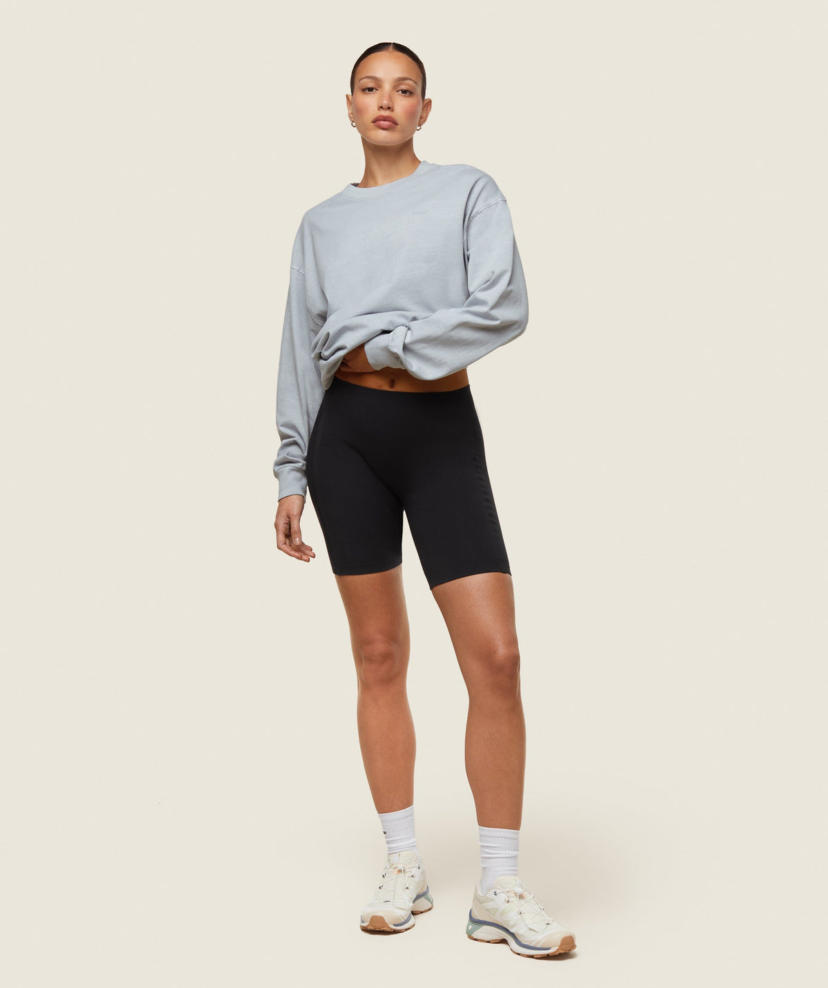 gymshark-everywear-long-sleeve-top-ice-grey-ss24