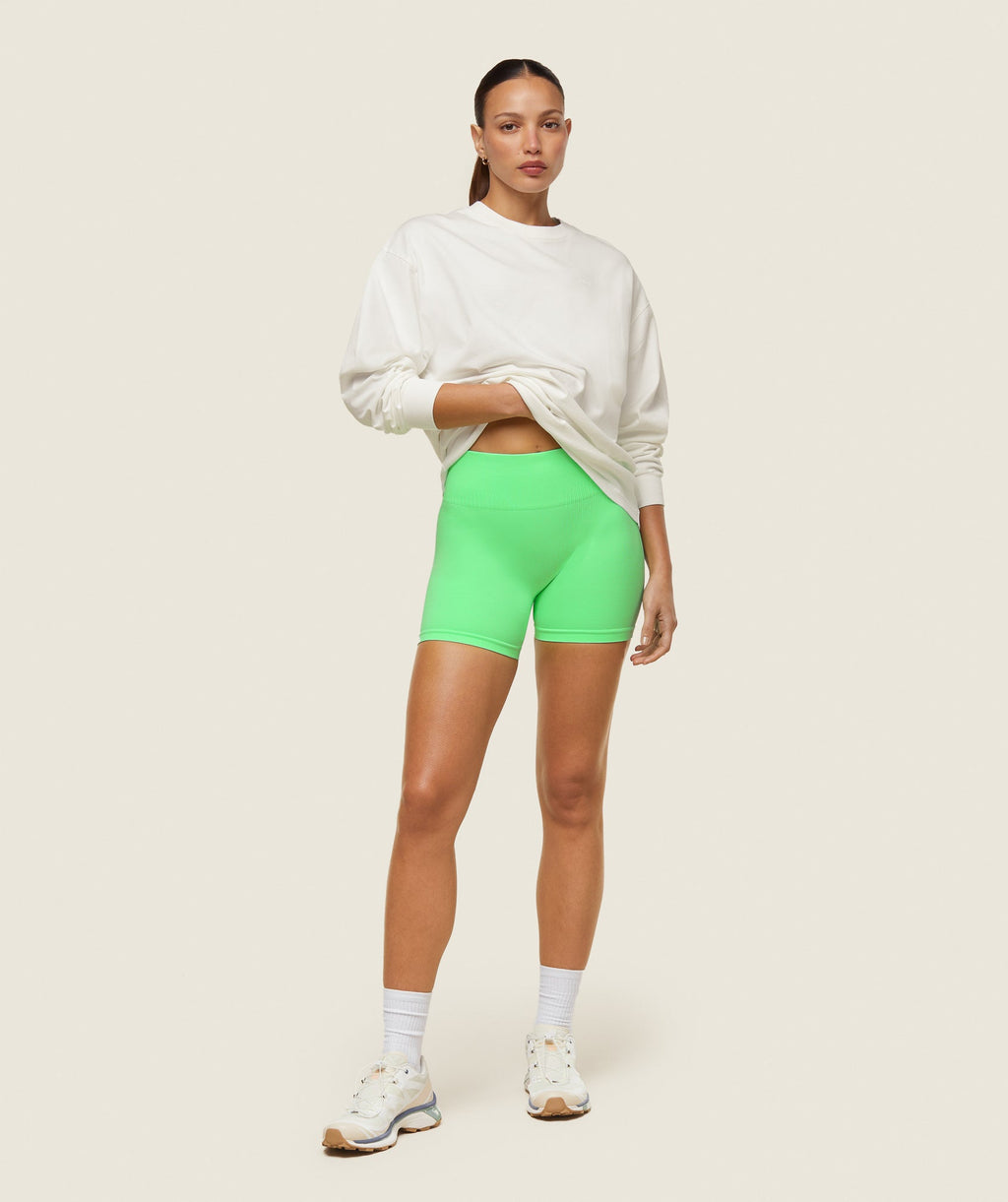 gymshark-everywear-long-sleeve-top-soft-white-ss24