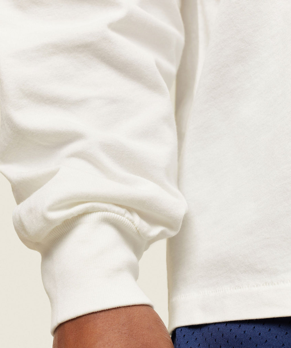 gymshark-everywear-relaxed-long-sleeve-tee-soft-white-ss24