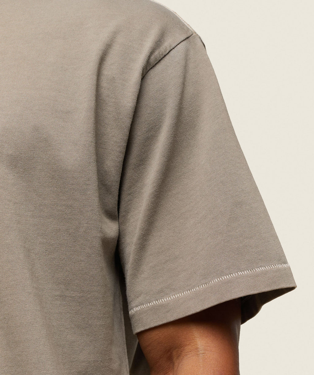gymshark-everywear-relaxed-t-shirt-linen-brown-ss24