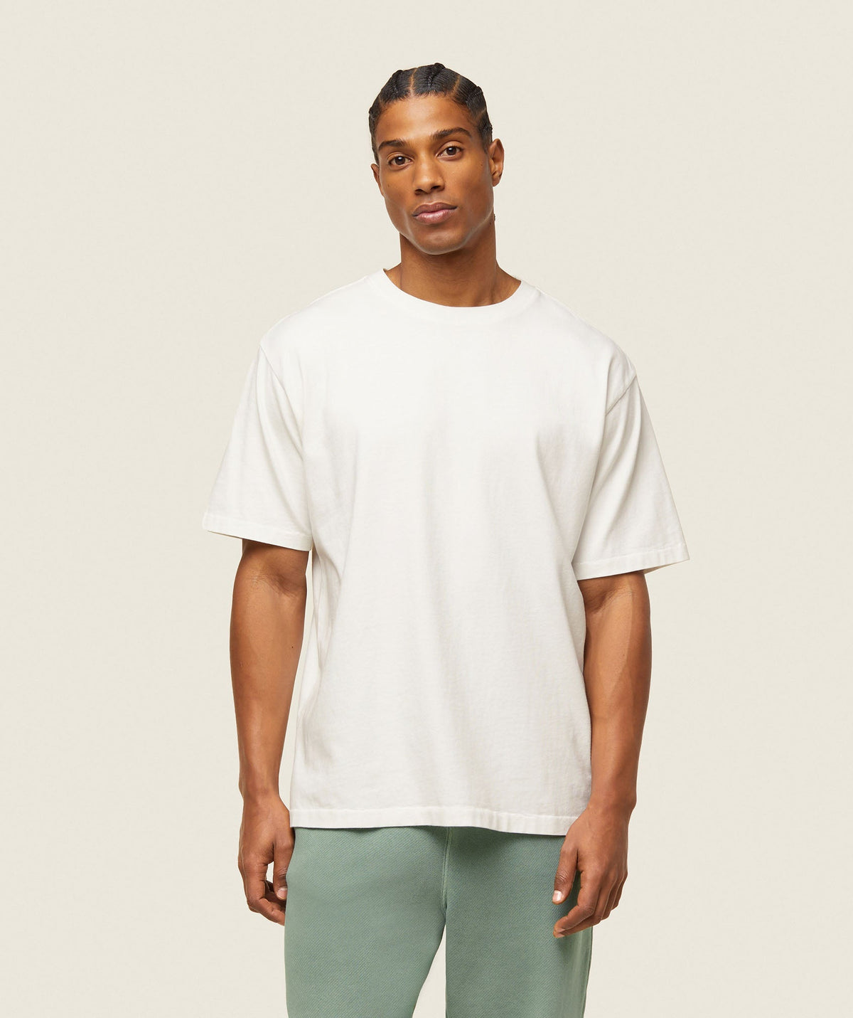 gymshark-everywear-relaxed-t-shirt-soft-white-ss24